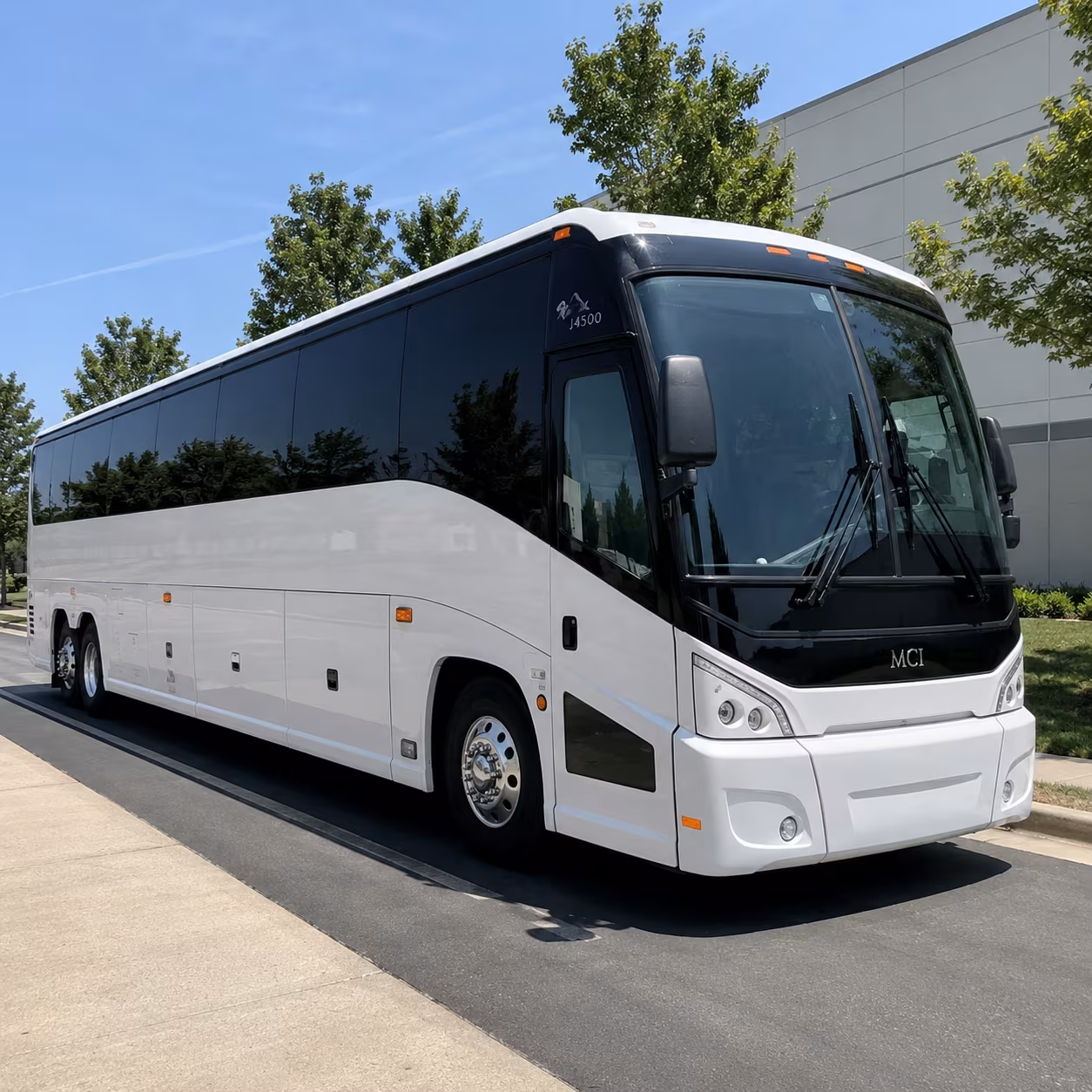 book a summer concert bus to meadow brook amphitheatre from royal oak