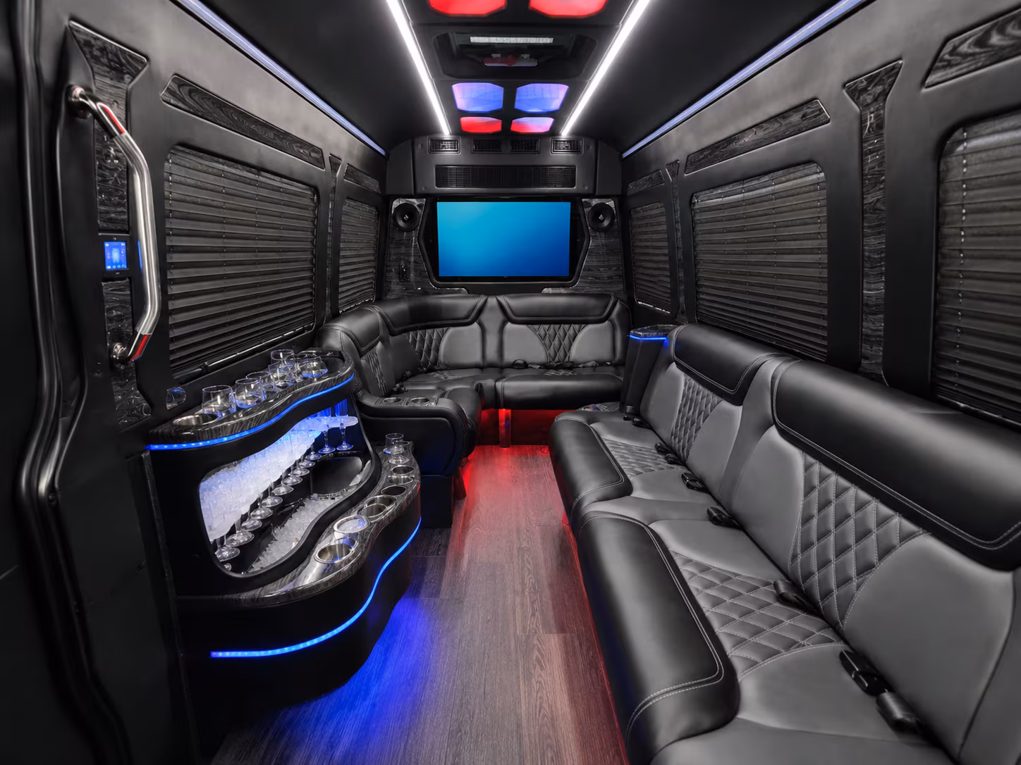 busrentalroyaloak com is ready to support va medical transportation for royal oak veterans