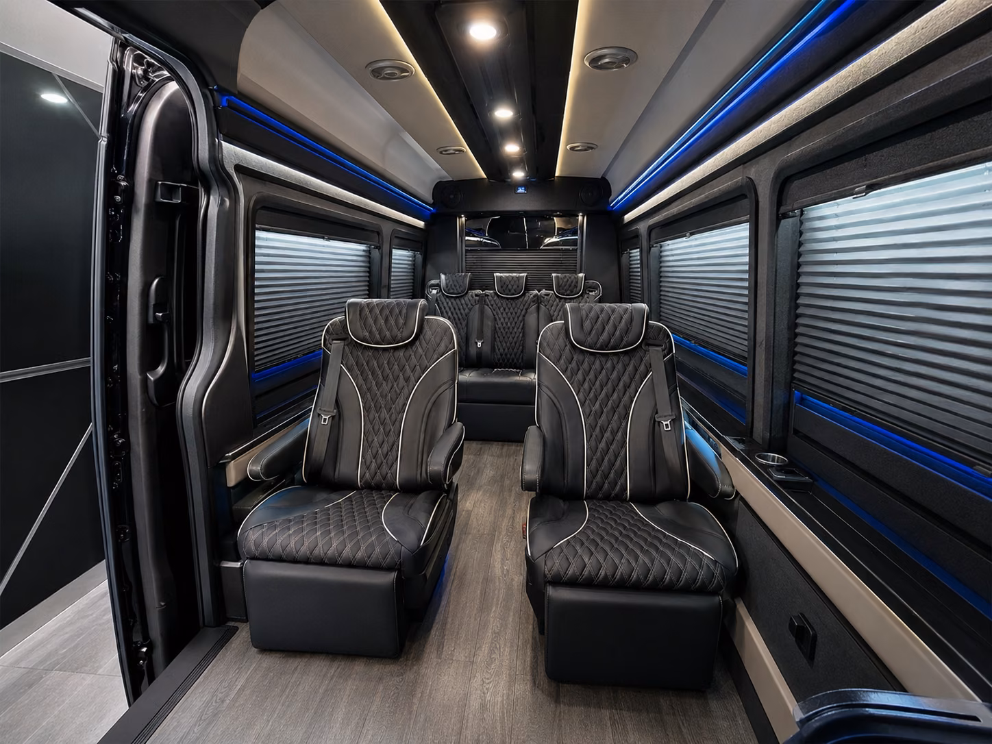 find group airport rides during arts beats eats and peak royal oak weekends