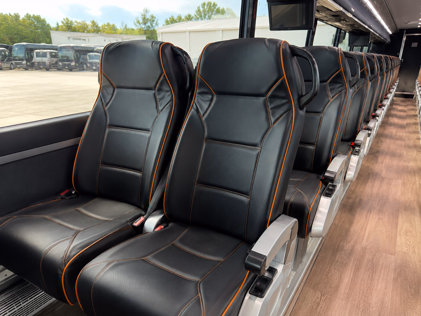 party buses for royal oak bachelorette and birthday wine tours